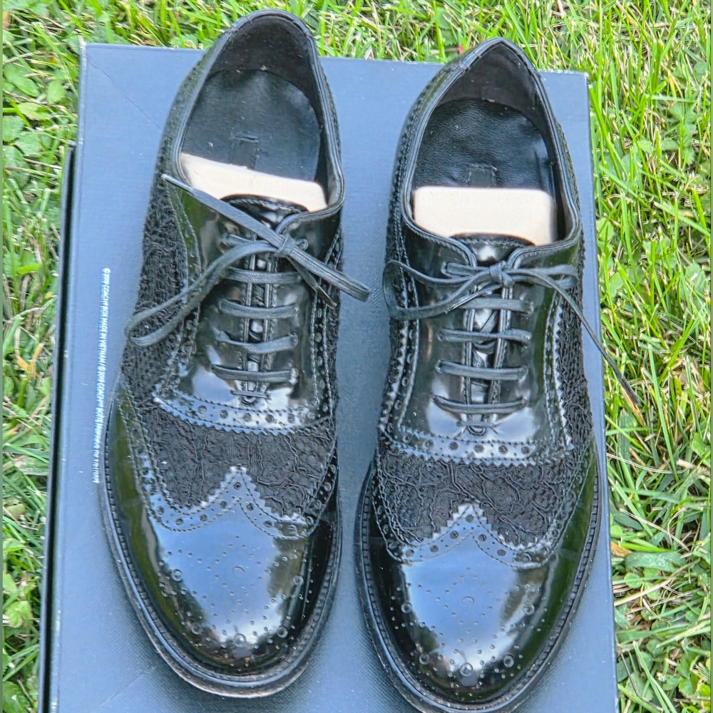 ✨ Rare Vintage Dolce & Gabbana Patent & Lace Brogues | Runway Era c.2005 ✨️